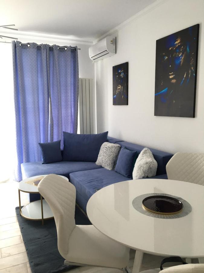 Lotus Blue Mamaia Exterior foto